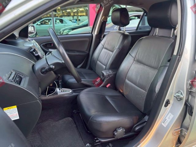 優質代步車 安卓機 倒車顯影 鋁圈 皮椅 霧燈 省油!  第11張相片