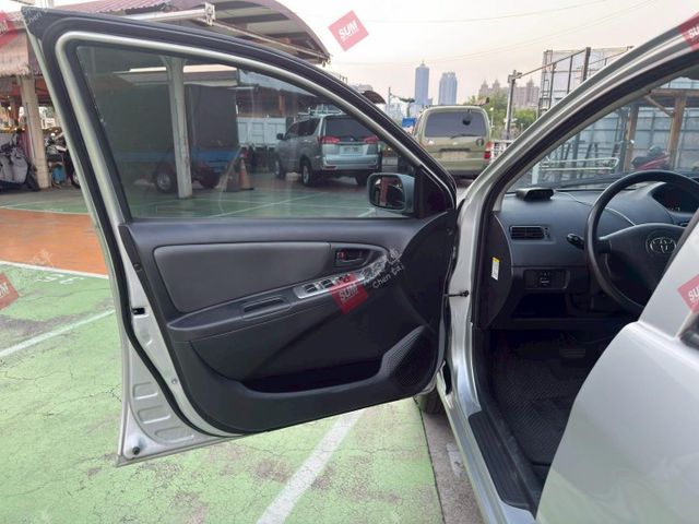 優質代步車 安卓機 倒車顯影 鋁圈 皮椅 霧燈 省油!  第15張相片