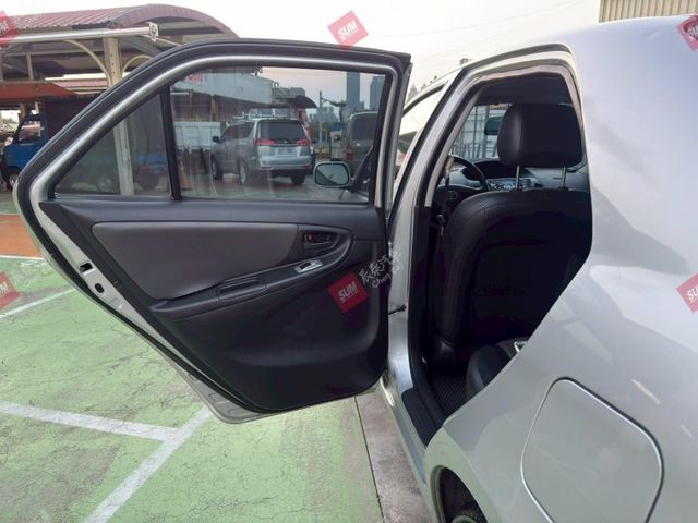 優質代步車 安卓機 倒車顯影 鋁圈 皮椅 霧燈 省油!  第17張相片