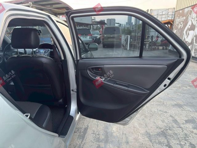 優質代步車 安卓機 倒車顯影 鋁圈 皮椅 霧燈 省油!  第18張相片