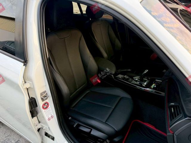 116i sport 定速 原版件 16吋鋁圈 後座出風口 僅跑5.4萬 里程保證  第13張相片
