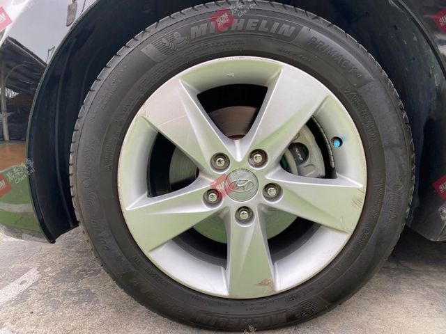 年輕人最愛 優質代步車 i-KEY 定速 恆溫 手自排 天窗 購車送安卓機  第20張相片