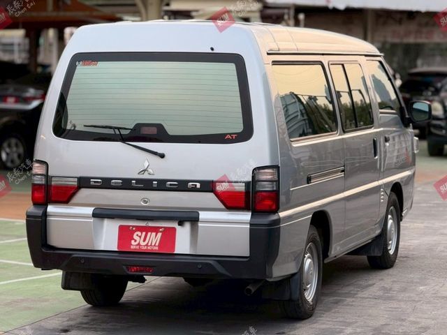 DELICA 自排 8人座 盲點偵測 客貨兩用 可改露營車  第4張相片