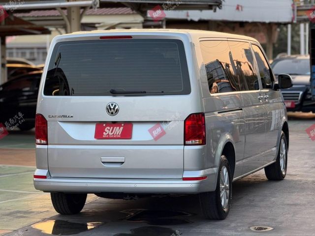 T6.1 2024年式 150L 長軸 九人座 一手車 倒車顯影 雙區恆溫 六安 原鈑件 原廠保固中  第4張相片