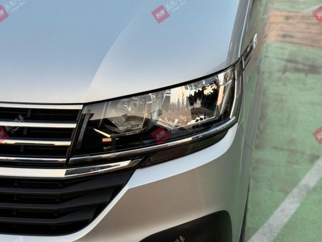T6.1 2024年式 150L 長軸 九人座 一手車 倒車顯影 雙區恆溫 六安 原鈑件 原廠保固中  第7張相片