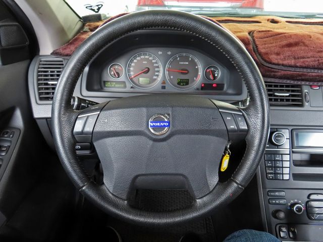 2.4VOLVO XC90 柴油 第三排座椅 7人座 實跑14萬多里程 安全氣囊 電動座椅 鋁圈  第10張相片