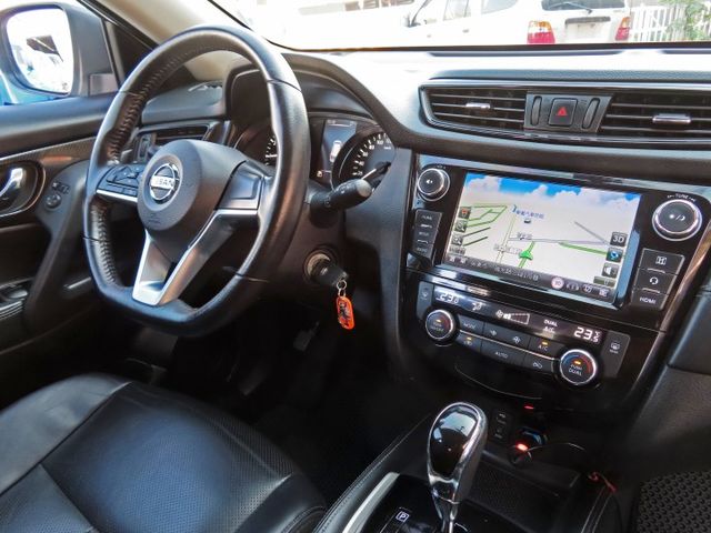 X-Trail 2.0 2WD經典版/行駛8萬多里程/6安/循跡防滑/ABS/左右獨立空調/導航/倒車顯影  第17張相片