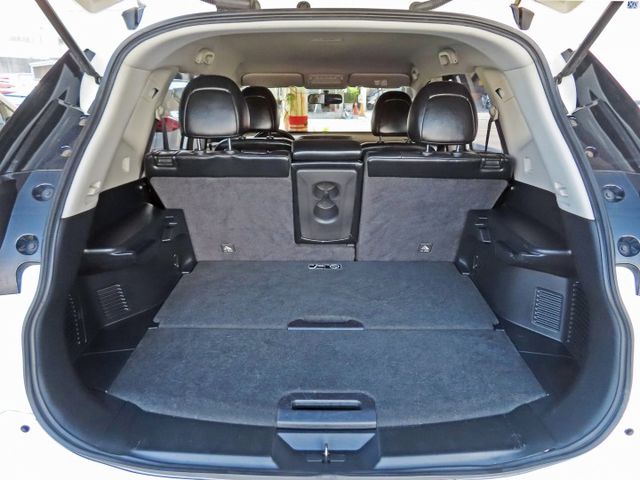 X-Trail 2.0 2WD經典版/行駛8萬多里程/6安/循跡防滑/ABS/左右獨立空調/導航/倒車顯影  第18張相片