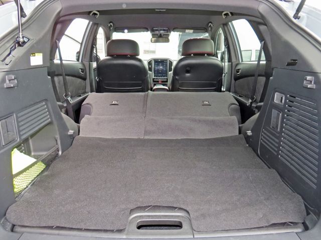 1.8 Neo環景勁化版/6安/車頂行李架/環景系統/電尾門/僅跑1萬多里程/方向盤換檔撥片/I-KEY/LED頭燈  第20張相片