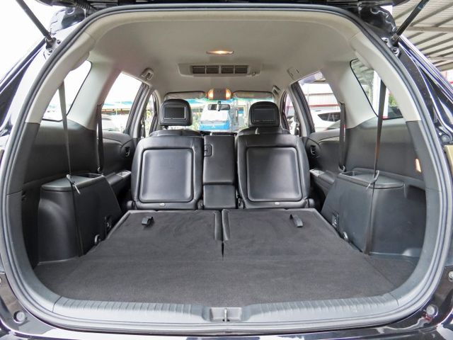 一手車 2.0 第三排座椅 7人座/實跑21萬多里程/雙安/定速系統/ABS/導航/倒車顯影/電動後視鏡  第20張相片