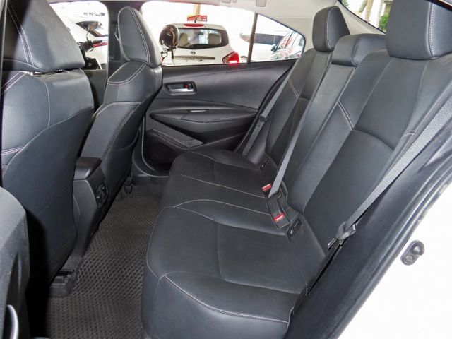 1.8經典版/跑4萬多里程/ACC跟車/循跡防滑/9安/車道偏移/定速系統/ABS/循跡防滑/可貸款分期  第8張相片