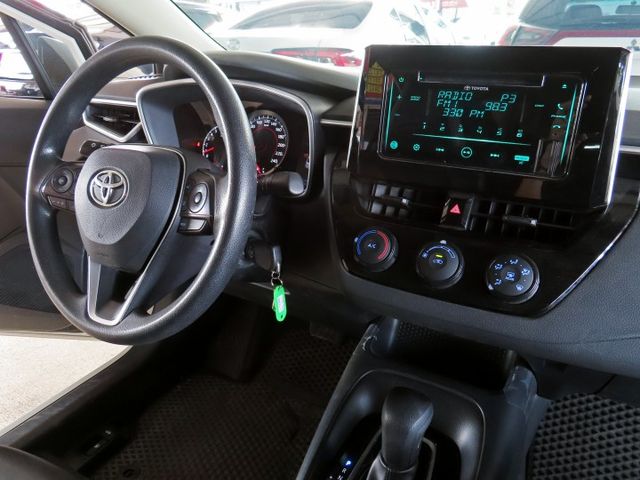 1.8經典版/跑4萬多里程/ACC跟車/循跡防滑/9安/車道偏移/定速系統/ABS/循跡防滑/可貸款分期  第14張相片