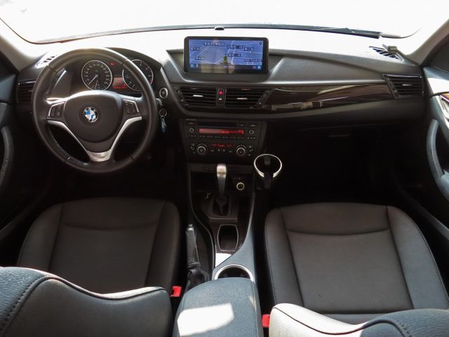 BMW X1 sDrive18i/安全氣囊/跑17萬多里程/車頂行李架/導航/倒車顯影  第6張相片