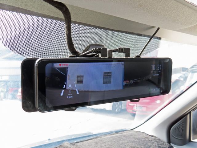 一手車 CMC 勁哥 Pick Up 框式貨車 加裝捲簾/自排/跑3萬多里程/雙安/循跡防滑/定速系統/後視鏡顯影  第13張相片