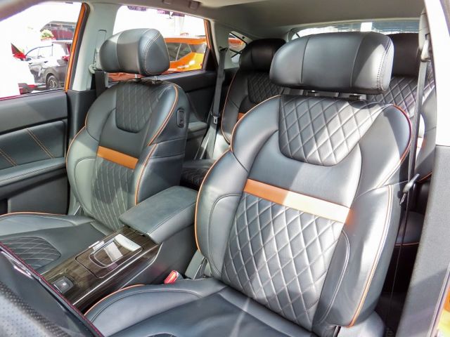 U6 TURBO 1.8經典版/實跑10多萬里程/雙安/ABS/車頂行李架/天窗/ISOFIX/循跡防滑  第17張相片