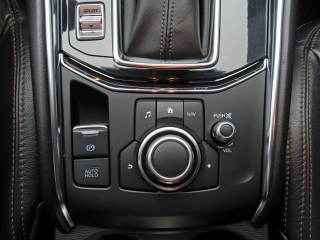 CX-5旗艦版/BOSE音響/ACC跟車/6安/車道偏移/定速/I-KEY/循跡防滑/導航/倒車顯影/電動尾門  第17張相片