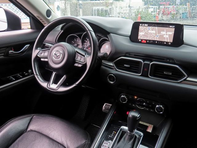 CX-5旗艦版/BOSE音響/ACC跟車/6安/車道偏移/定速/I-KEY/循跡防滑/導航/倒車顯影/電動尾門  第18張相片