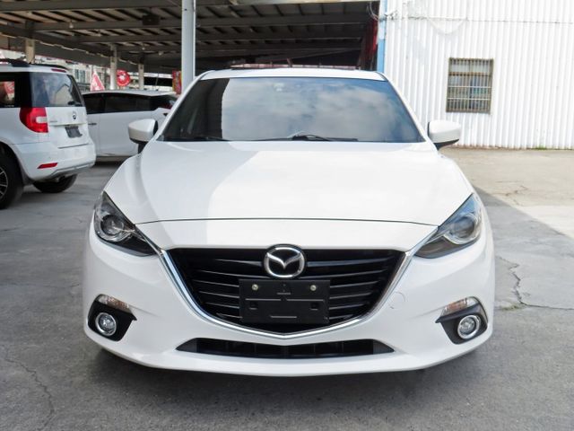 2.0頂級版 日系進口車/手自排/跑17萬多里程/6安全氣囊/I-KEY/定速系統/TCS/導航/方向盤換檔撥片  第3張相片