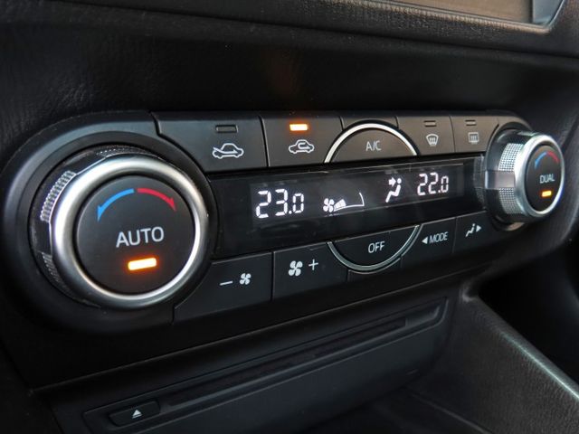 2.0頂級版 日系進口車/手自排/跑17萬多里程/6安全氣囊/I-KEY/定速系統/TCS/導航/方向盤換檔撥片  第12張相片