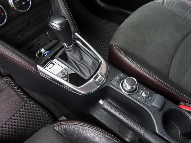 日系進口車 馬2 頂級版1.5/實跑5.8萬多里程/I-KEY/倒車顯影/安全氣囊/TCS/導航/16吋鋁圈/可貸款  第14張相片