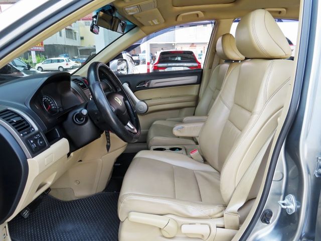2.0休旅車 CR-V SX版 實跑17.9萬多里程/安全氣囊/左右分區空調/ABS/皮椅/方向盤快控鍵  第7張相片