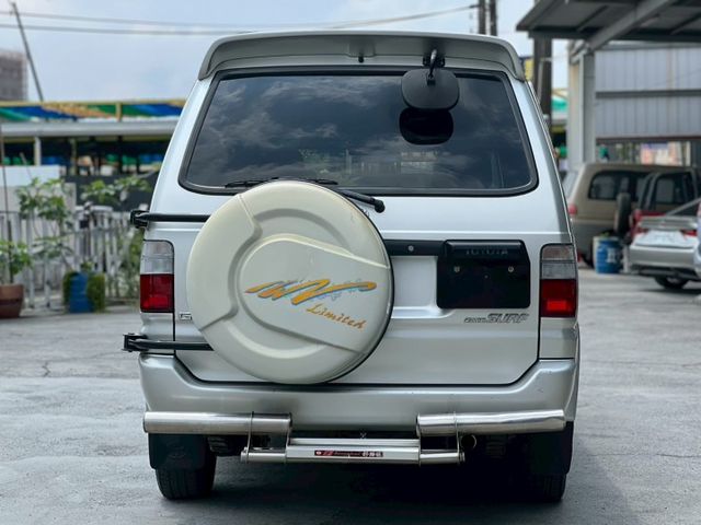 低里程 載貨好幫手 才剛保養完 搶手車款要買要快  第7張相片