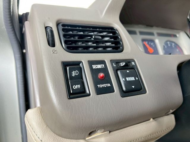 低里程 載貨好幫手 才剛保養完 搶手車款要買要快  第12張相片