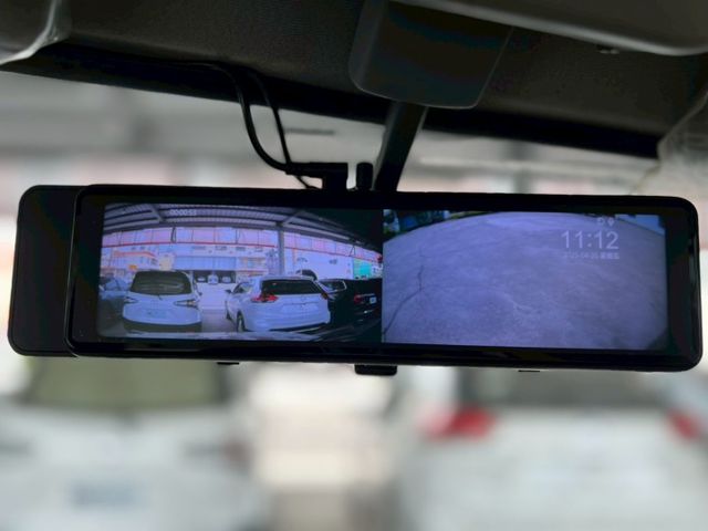 低里程 載貨好幫手 才剛保養完 搶手車款要買要快  第14張相片