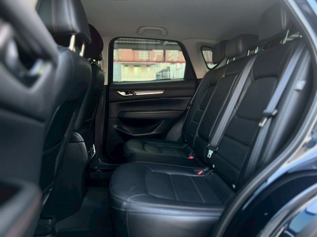 CX-5 SKY-G 2WD旗艦型 車子剛保養完 沒什麼開就賣掉了 歡迎來撿便宜喔~  第9張相片
