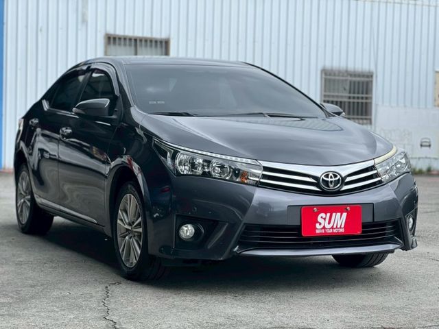 經典版Safety+ 雖然里程跑20萬 但都在原廠保養/車況跟內裝氣氛都一級棒/倒車顯影+ikey  第3張相片