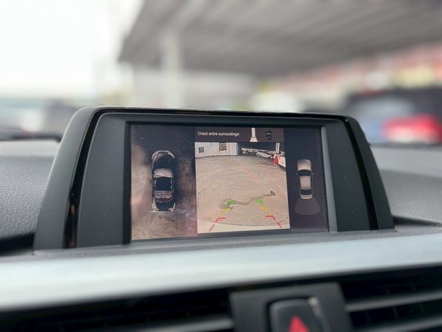 320i M Sport 定期保養不怕漏油/尾燈已改裝好/車內環保材料都正常  第10張相片