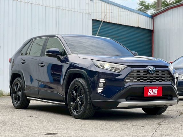 一手車 | 油電旗艦版  環景 | ACC跟車系統 | 車道偏移系統 | 安全配備齊全  第3張相片