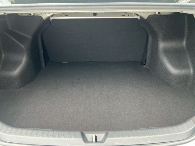 1.5L經典型｜經典代步小車｜【LED日行燈】【鋁圈】【電動後視鏡】  第14張相片