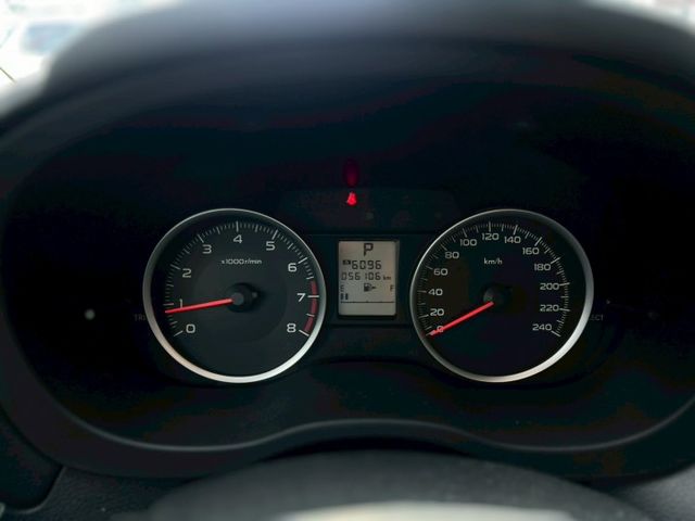 XV 2.0 i｜里程只跑５萬多公里 里程保證｜ＡＷＤ全輪驅動小休旅｜適合山區代步 輪胎定期保養更換  第7張相片