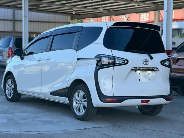 5人座豪華+｜里程跑不到２萬｜加裝安卓機、FOCAL音響｜【盲點偵測】【定速】【右側電滑門】  第15張相片