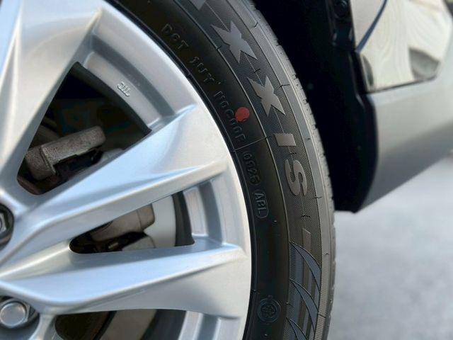 CROSS豪華版｜輪胎９成新 原廠保養｜【ACC跟車系統】【倒車顯影】【恆溫空調】  第19張相片