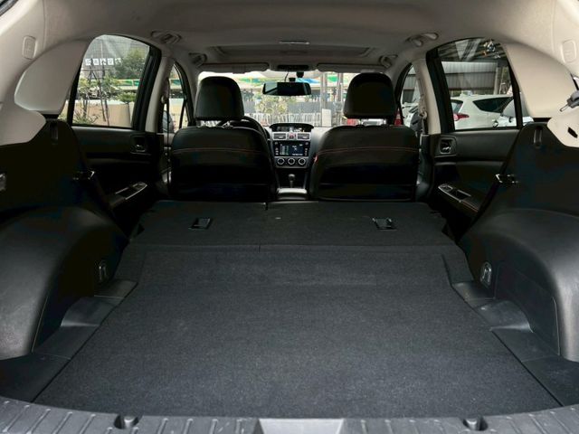 一手車XV 2.0 i-S版｜AWD全輪驅動更有力｜里程保證只跑５萬多公里｜【倒車顯影】【電動座椅】【定速】  第19張相片