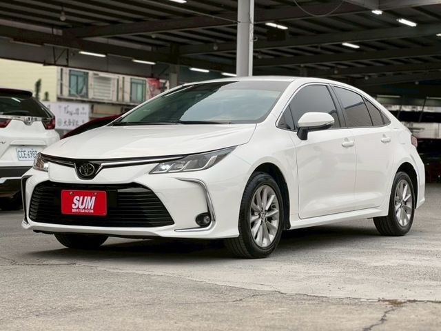 ALTIS汽油豪華版｜神Ａ代步車 輪胎有九成新｜轎車界的不敗神話｜【胎壓偵測】【ACC跟車】【車道偏移警示】  第1張相片