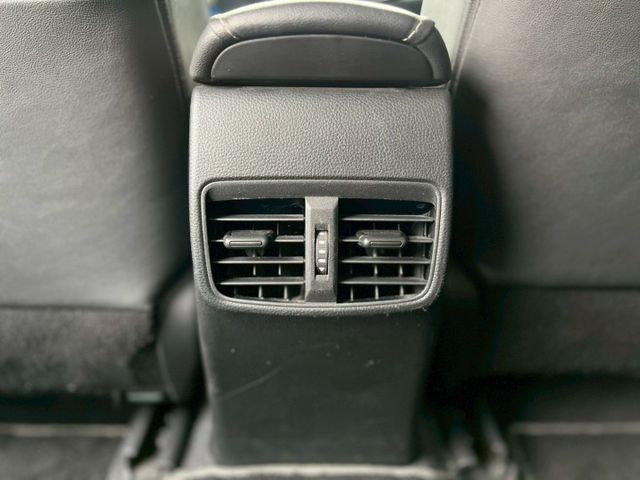 ALTIS汽油豪華版｜神Ａ代步車 輪胎有九成新｜轎車界的不敗神話｜【胎壓偵測】【ACC跟車】【車道偏移警示】  第17張相片