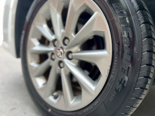 ALTIS汽油豪華版｜神Ａ代步車 輪胎有九成新｜轎車界的不敗神話｜【胎壓偵測】【ACC跟車】【車道偏移警示】  第20張相片