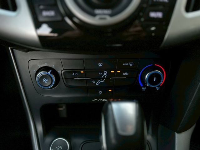 Focus 5D EcoBoost 125汽油時尚型｜排氣量只有1.0L 稅金便宜｜【渦輪增壓】【定速】【倒車顯影】  第8張相片