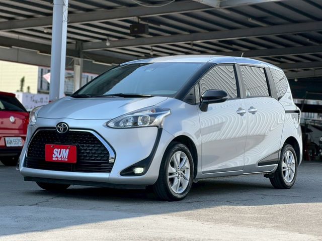 5人座豪華版｜露營或家庭用車空間都很夠｜安全配備齊全｜【倒車顯影】【車道偏移警示】  第1張相片