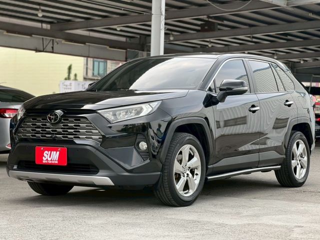 一手車 2.0L RAV4 旗艦版｜配備齊全 價格合理｜【電動尾門】【360度環景】【前車距雷達】【主駕電動座椅】  第1張相片