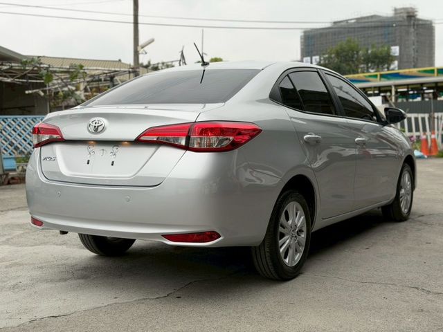 1.5L經典型｜經典代步小車｜【LED日行燈】【鋁圈】【電動後視鏡】  第4張相片