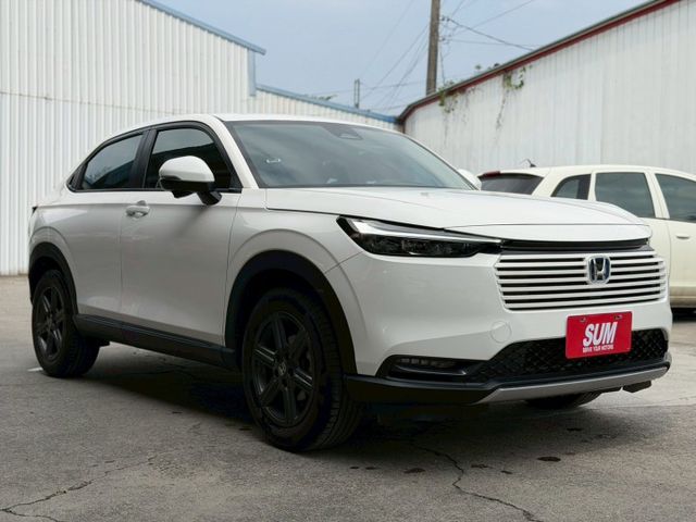 2025年e：HEV Prestige｜還在原廠保固中｜新車價95.9萬 現省十幾萬｜【電動座椅】【電尾門】【盲點偵測】  第3張相片
