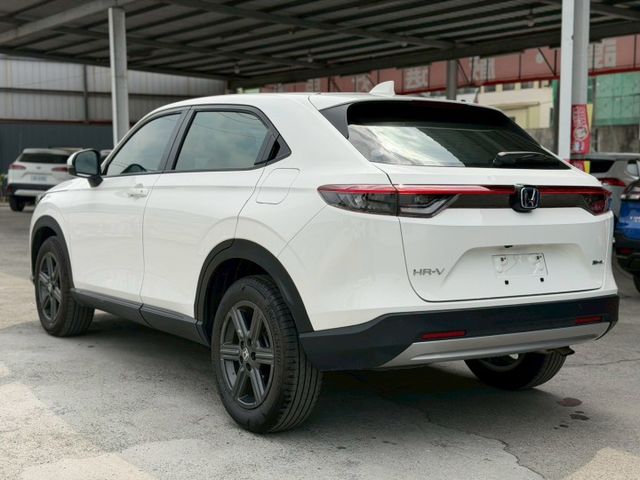 2025年e：HEV Prestige｜還在原廠保固中｜新車價95.9萬 現省十幾萬｜【電動座椅】【電尾門】【盲點偵測】  第6張相片
