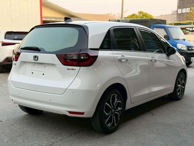 Honda Fit e：HEV油電版｜內裝外觀都媲美新車｜里程保證！｜【ACC跟車系統】【AEB緊急煞車】【電子手煞車】  第4張相片