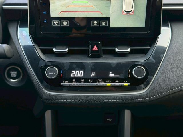 CROSS汽油尊爵版｜12.3吋全彩儀表 原廠保養｜【盲點偵測】【360度環景】【無線CARPLAY】  第12張相片