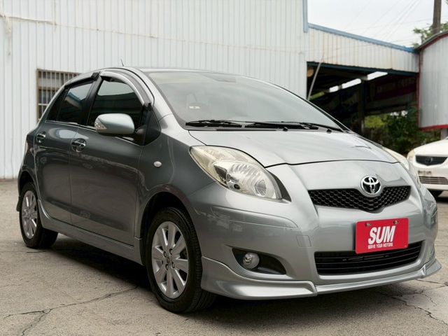 絕版小鴨 超低里程但有保障｜輪胎是2025年的 還有九成新｜【方向盤音響控制】【電動後視鏡】【前後行車紀錄】  第3張相片