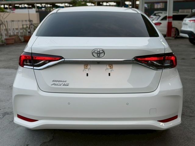 25年6月出廠 ALTIS豪華版｜新車將近80萬 現買現省｜安全配備齊全 【盲點偵測】【倒車顯影】【胎壓偵測】  第5張相片